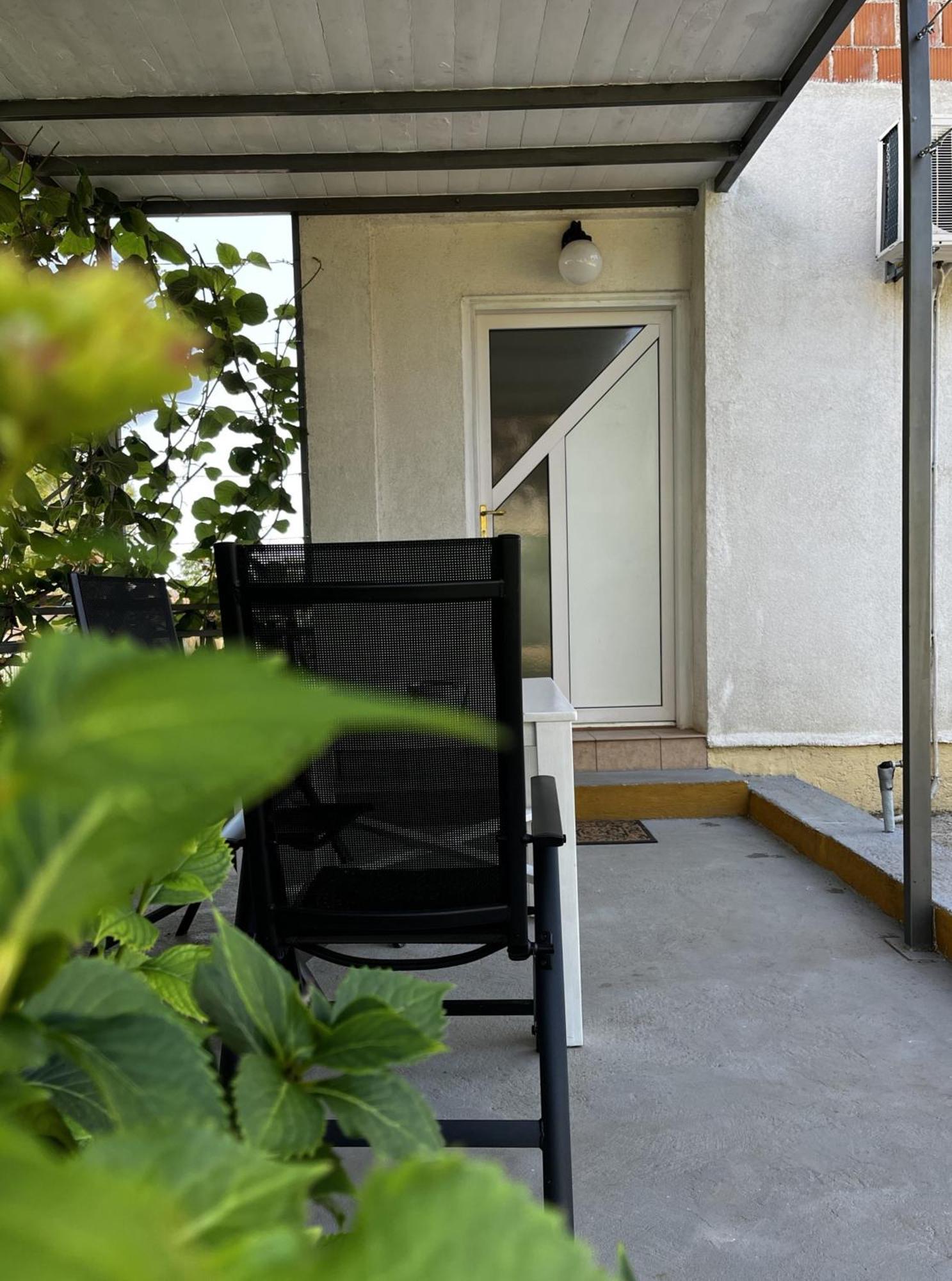 Apartments And Room Markovic Rovinjsko Selo Exterior photo